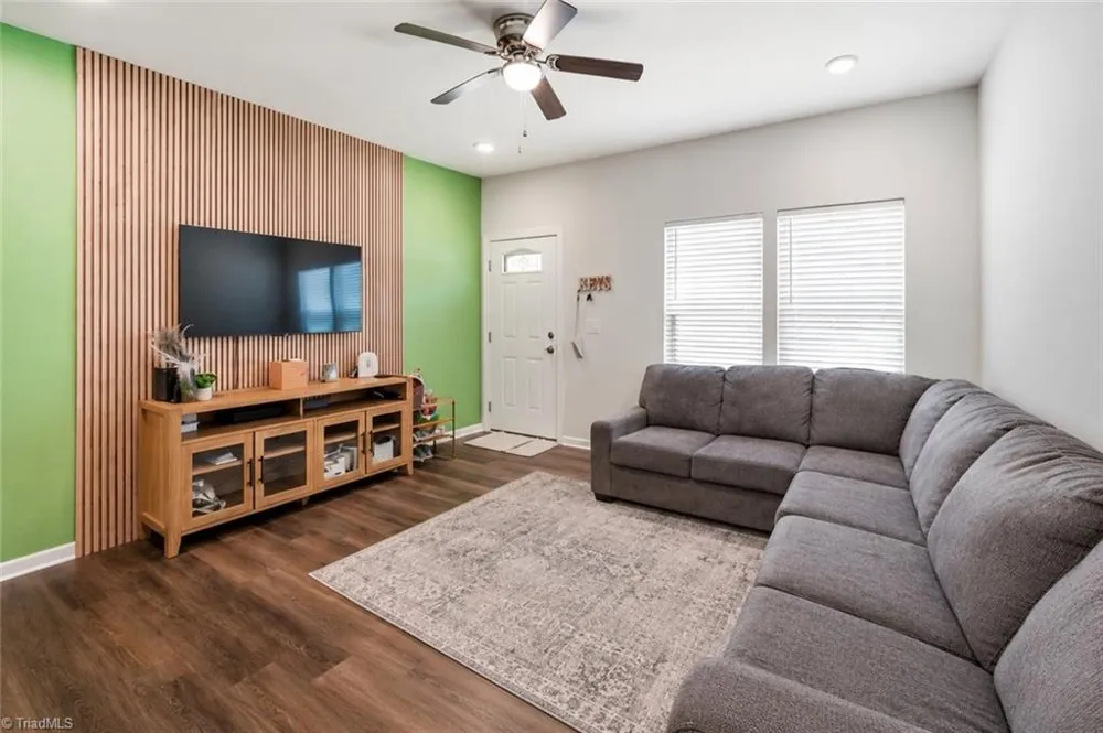 1620 Atway Loop Burlington, NC 27215