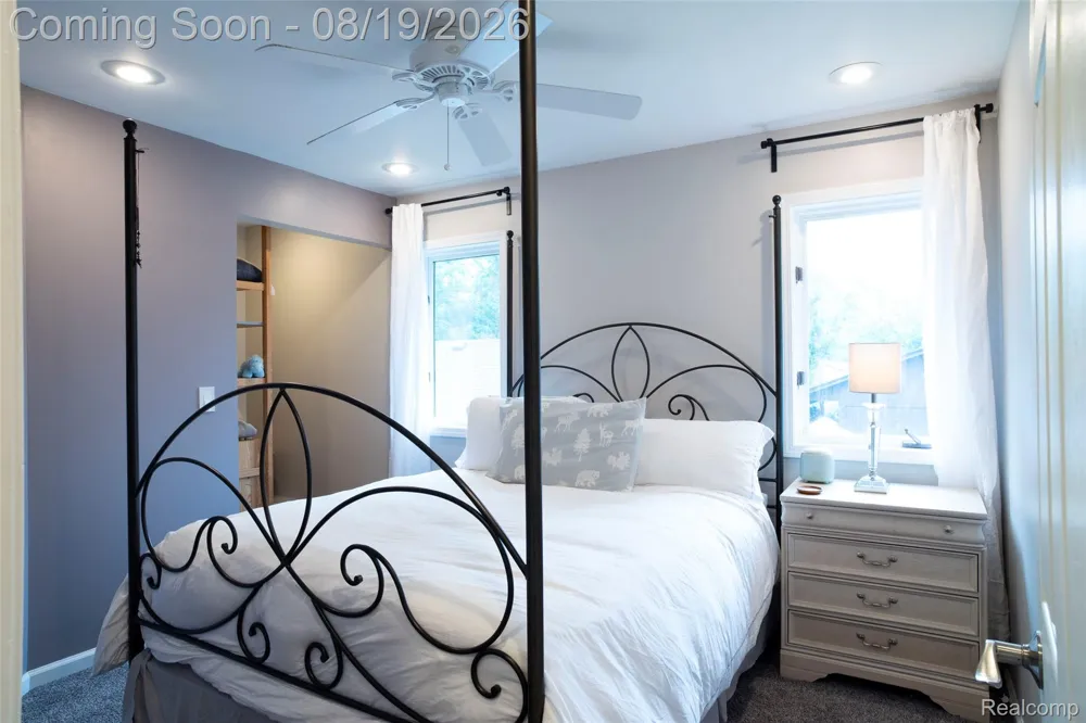 320 Charlevoix Street Commerce Charter Township, MI 48382