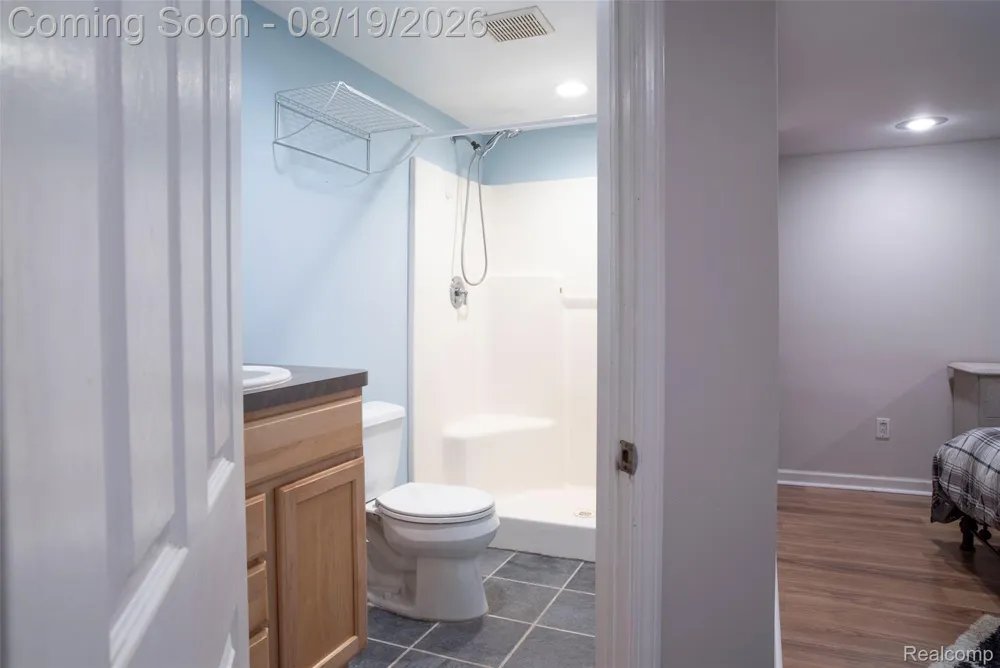 320 Charlevoix Street Commerce Charter Township, MI 48382