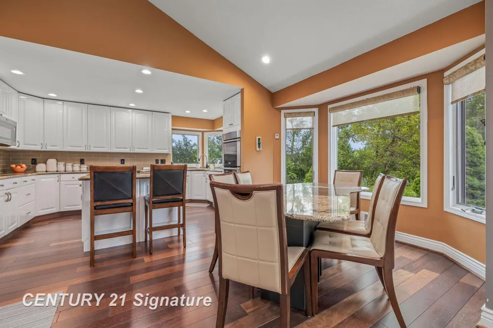 5790 Dunrovin Drive Saginaw Charter Township, MI 48638