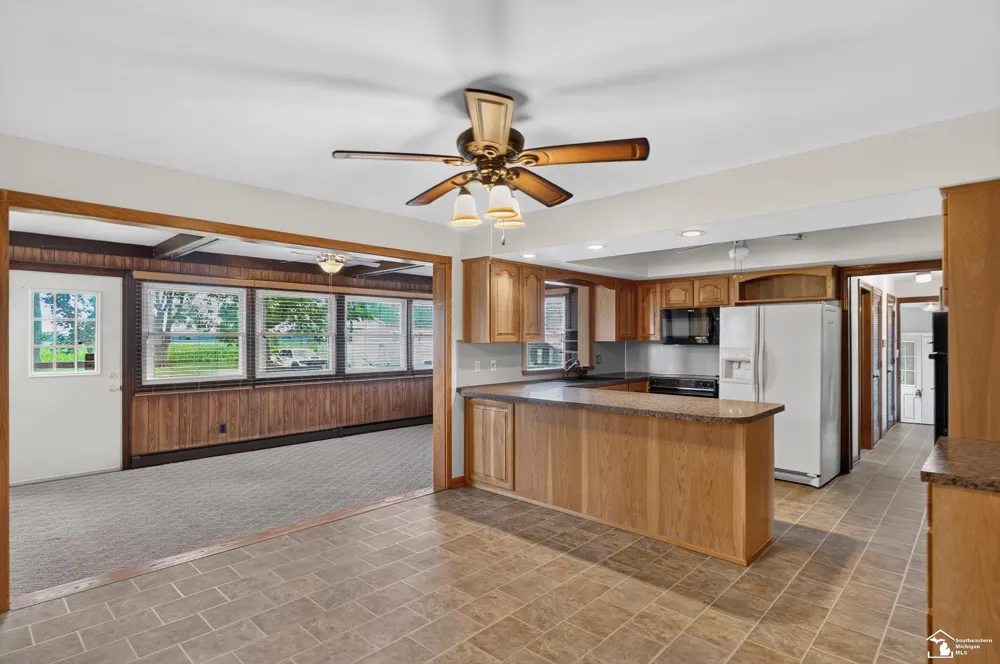 8040 Tuttle Hill Road Augusta Charter Township, MI 48197