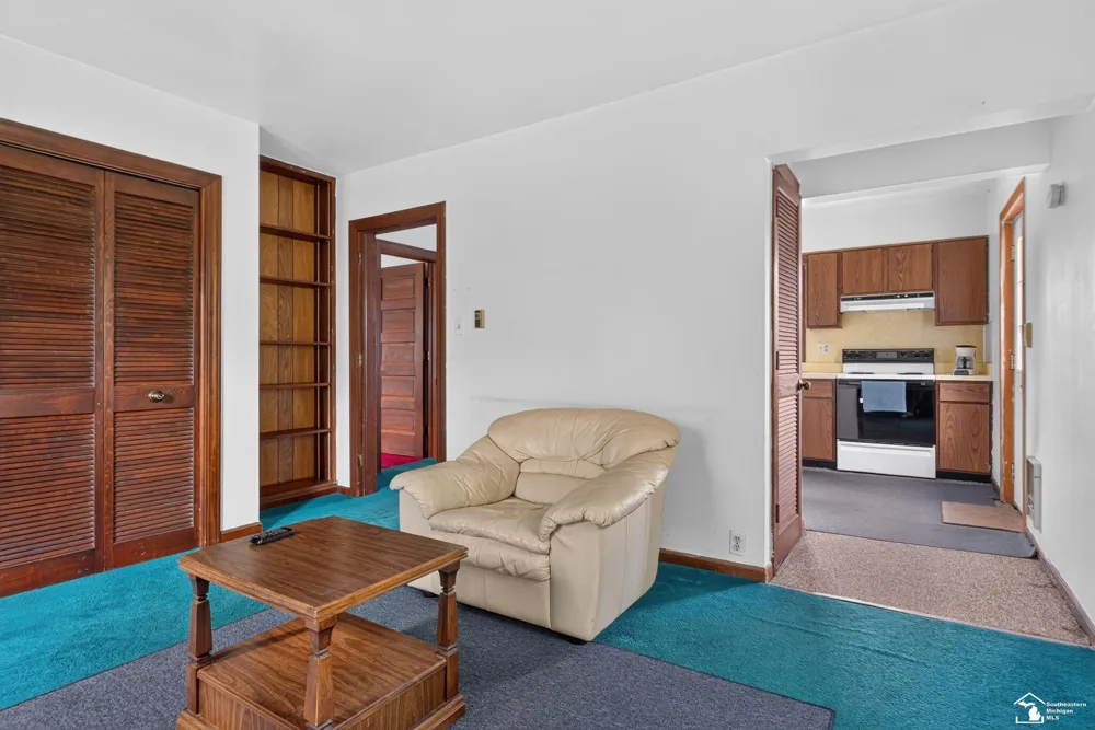 8040 Tuttle Hill Road Augusta Charter Township, MI 48197