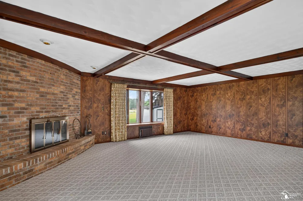 8040 Tuttle Hill Road Augusta Charter Township, MI 48197
