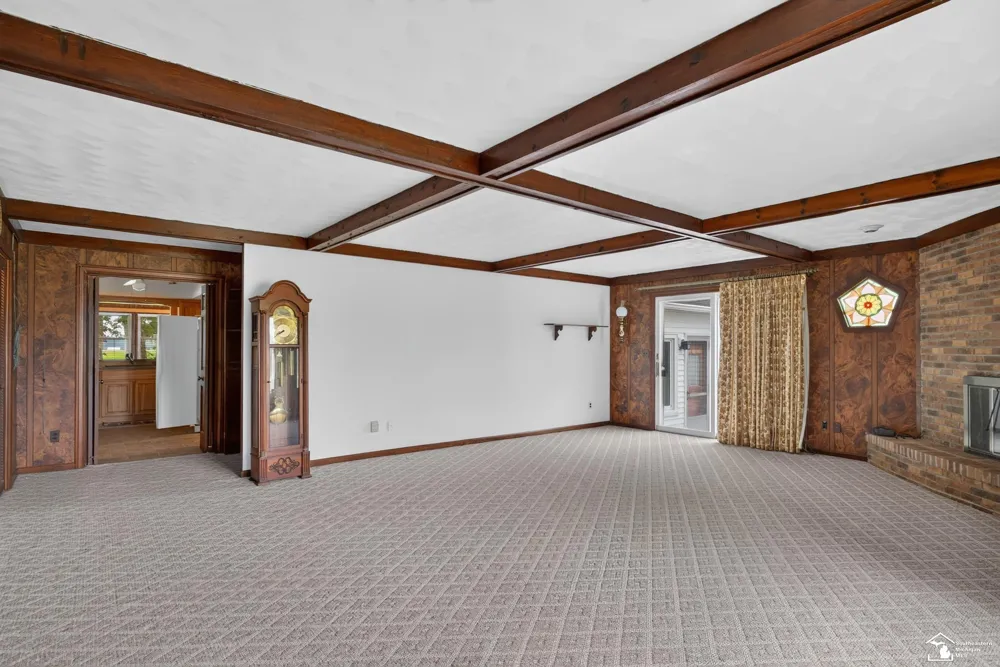 8040 Tuttle Hill Road Augusta Charter Township, MI 48197