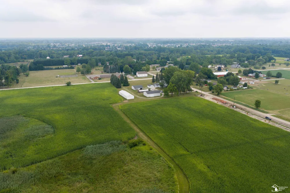 8040 Tuttle Hill Road Augusta Charter Township, MI 48197