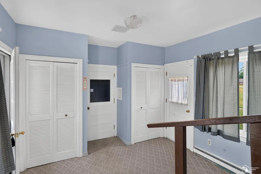 8040 Tuttle Hill Road Augusta Charter Township, MI 48197
