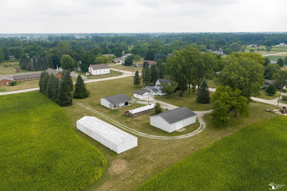 8040 Tuttle Hill Road Augusta Charter Township, MI 48197