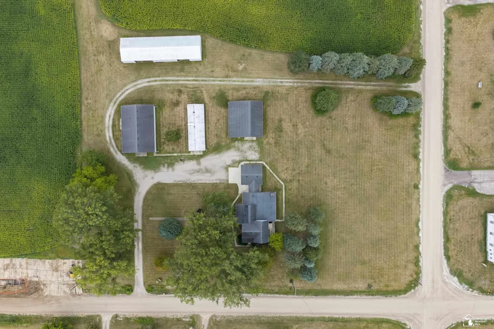 8040 Tuttle Hill Road Augusta Charter Township, MI 48197