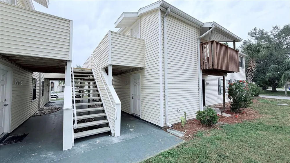 131 SABAL COURT #E Oldsmar, FL 34677