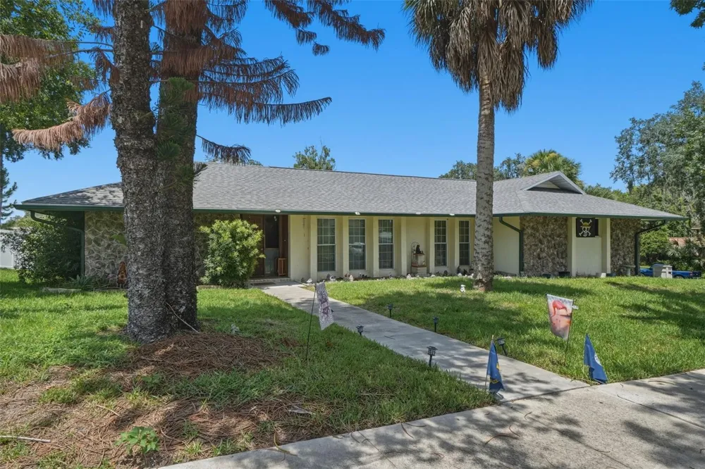 701 MILAN COURT Altamonte Springs, FL 32714