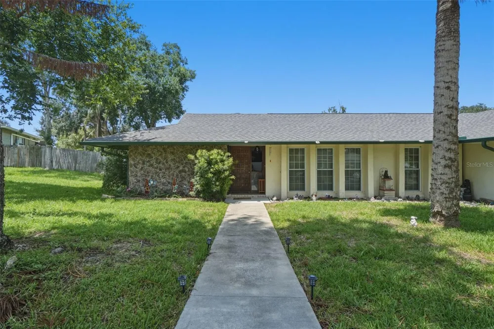 701 MILAN COURT Altamonte Springs, FL 32714