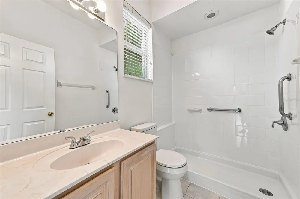 10008 CANOPY TREE COURT Orlando, FL 32836