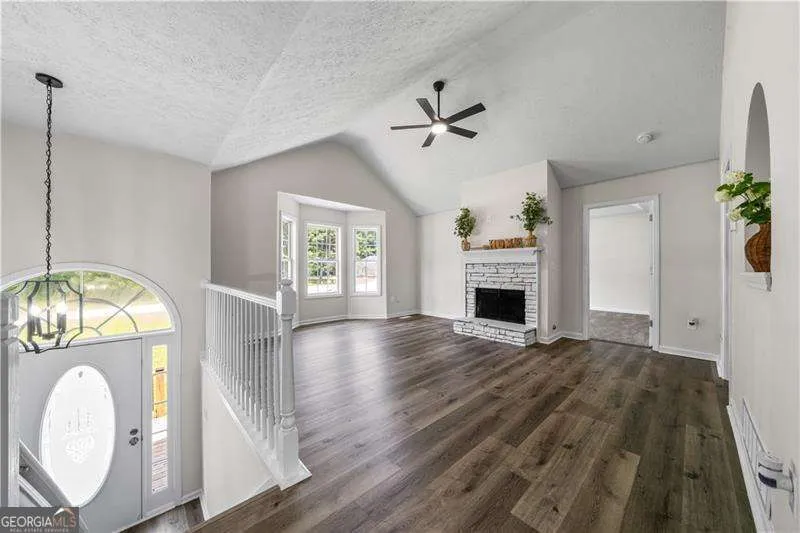 29 Wood CIR Villa Rica, GA 30180