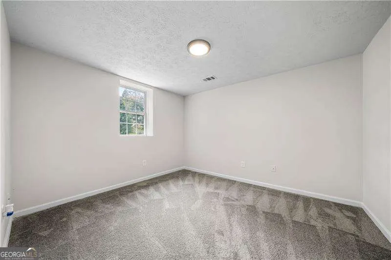 29 Wood CIR Villa Rica, GA 30180