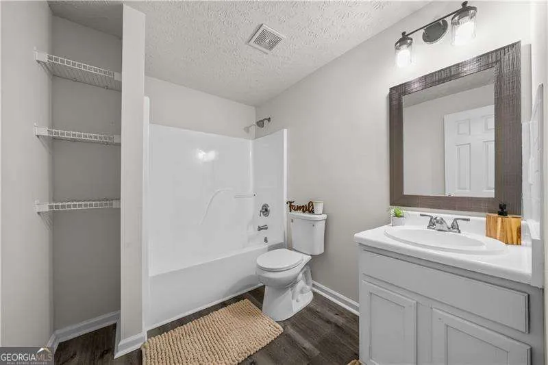 29 Wood CIR Villa Rica, GA 30180