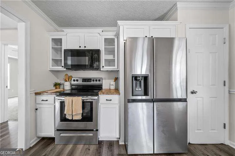 29 Wood CIR Villa Rica, GA 30180