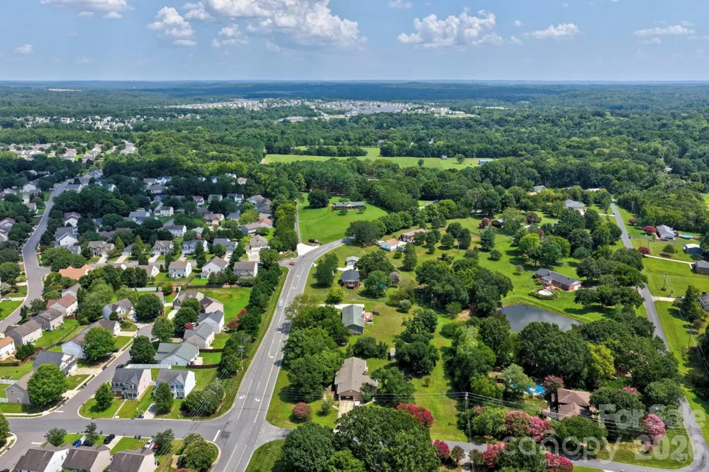 7220 Pharr Mill Road Harrisburg, NC 28075