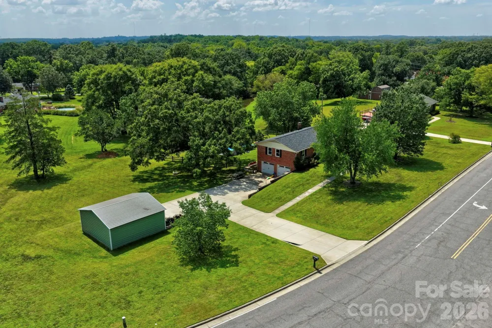 7220 Pharr Mill Road Harrisburg, NC 28075
