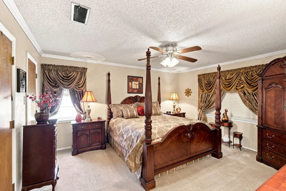 2310 Louise Lane Ennis, TX 75119