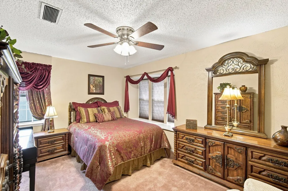 2310 Louise Lane Ennis, TX 75119