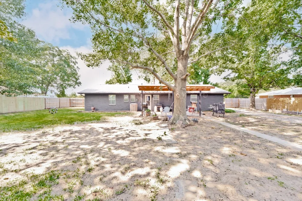 7590 Fm 1758 Bowie, TX 76230