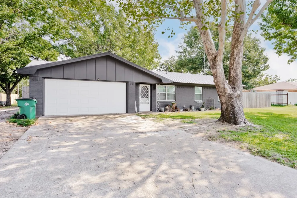 7590 Fm 1758 Bowie, TX 76230