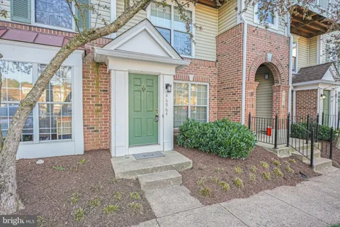 46964 COURTYARD SQUARE