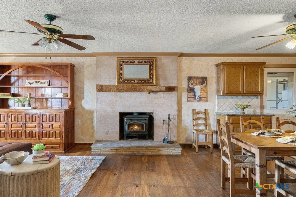 158 Watch Hill Lane Stonewall, TX 78671