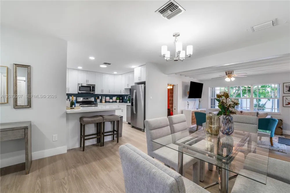 317 SE 3rd Ter Dania Beach, FL 33004
