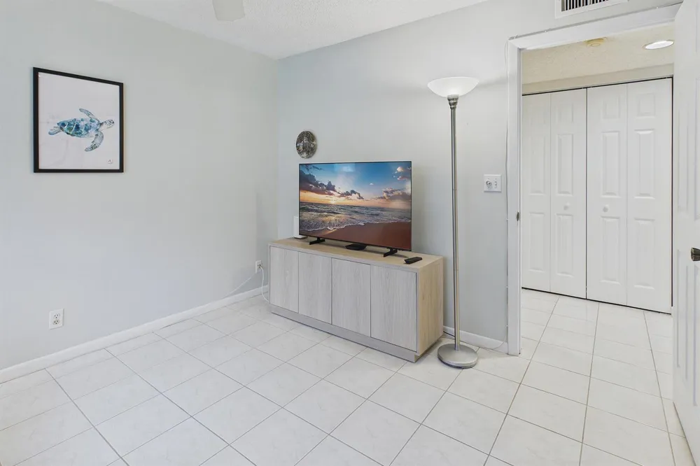 15451 PEMBRIDGE DRIVE #203 Delray Beach, FL 33484