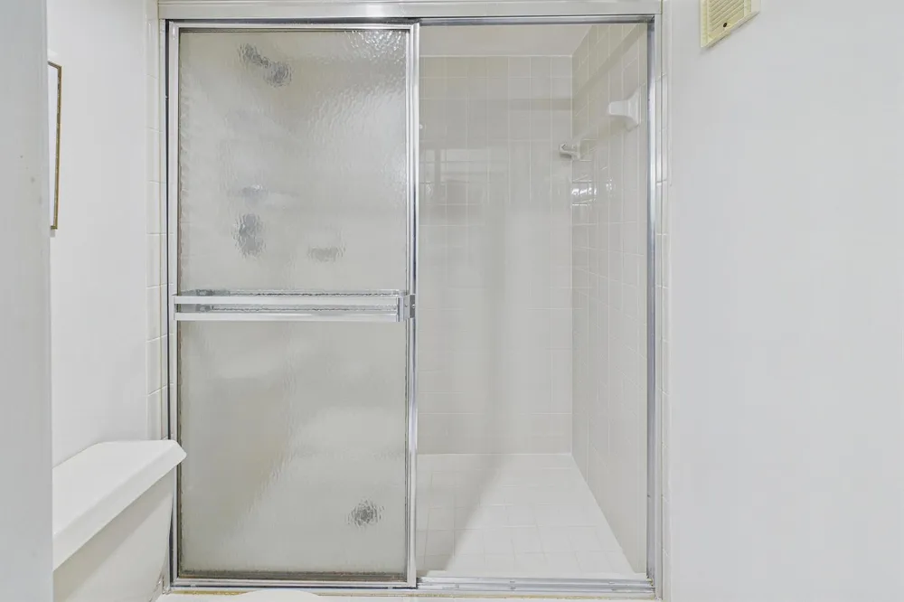 15451 PEMBRIDGE DRIVE #203 Delray Beach, FL 33484