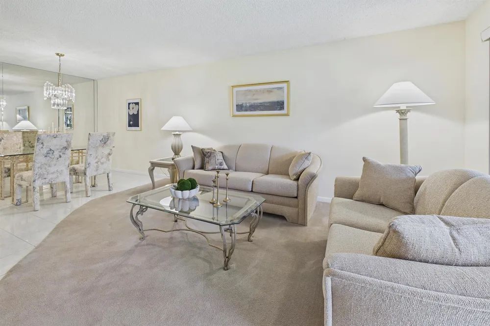 15451 PEMBRIDGE DRIVE #203 Delray Beach, FL 33484