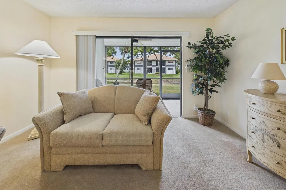 15451 PEMBRIDGE DRIVE #203 Delray Beach, FL 33484