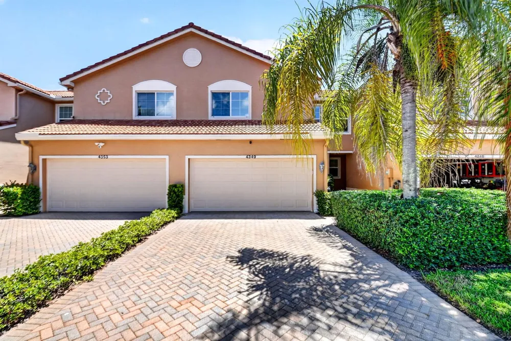 4349 Colony View Drive Lake Worth, FL 33463