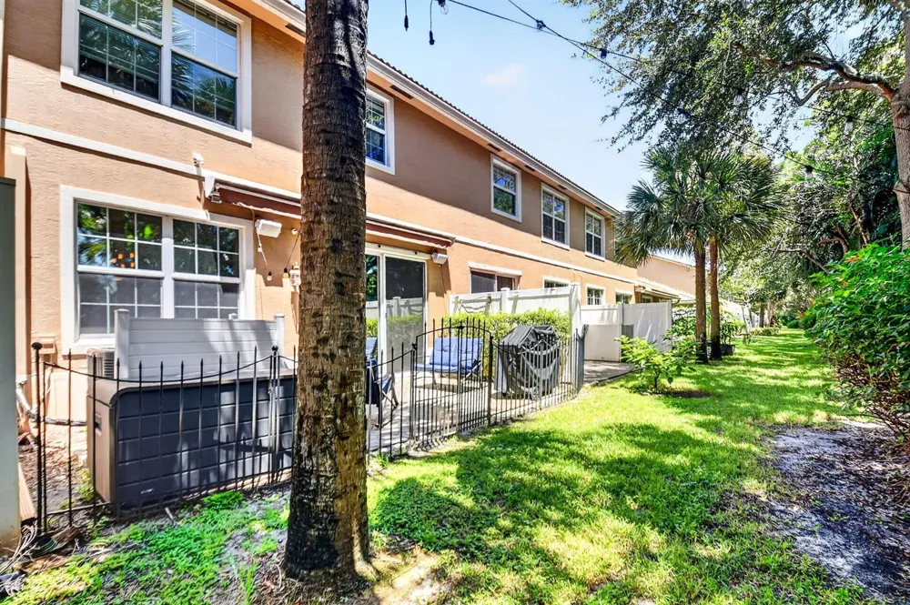 4349 Colony View Drive Lake Worth, FL 33463