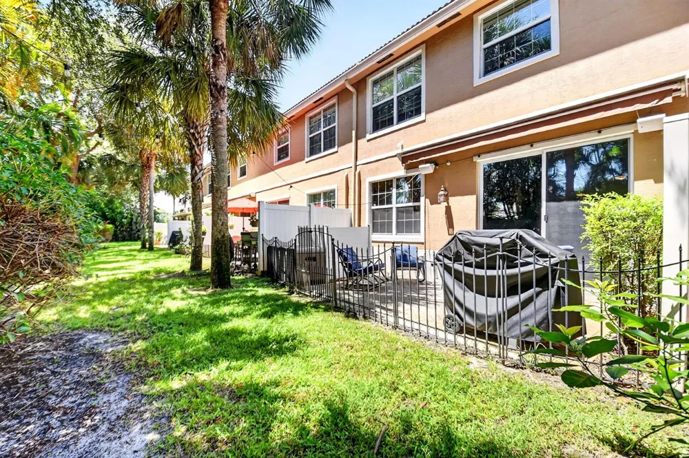 4349 Colony View Drive Lake Worth, FL 33463