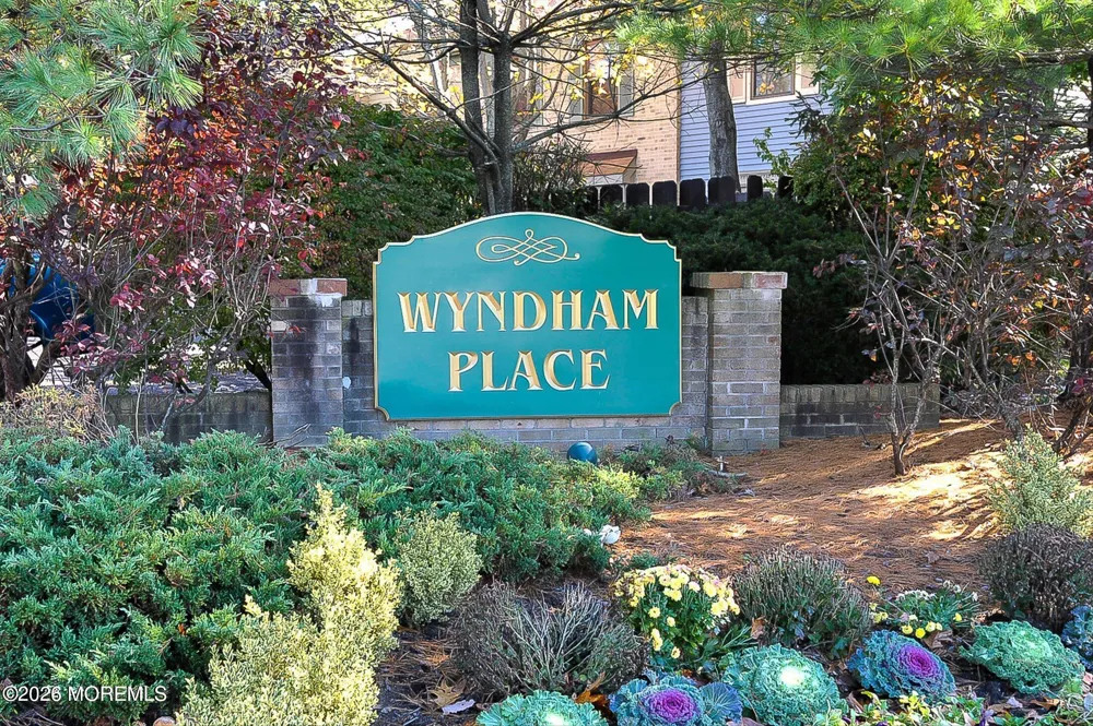 113 Dundee Court Aberdeen, NJ 07747