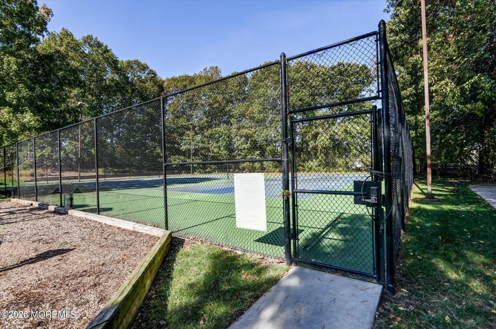 113 Dundee Court Aberdeen, NJ 07747