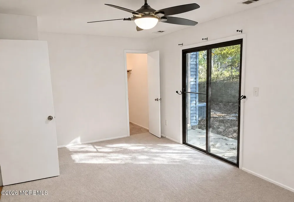 113 Dundee Court Aberdeen, NJ 07747