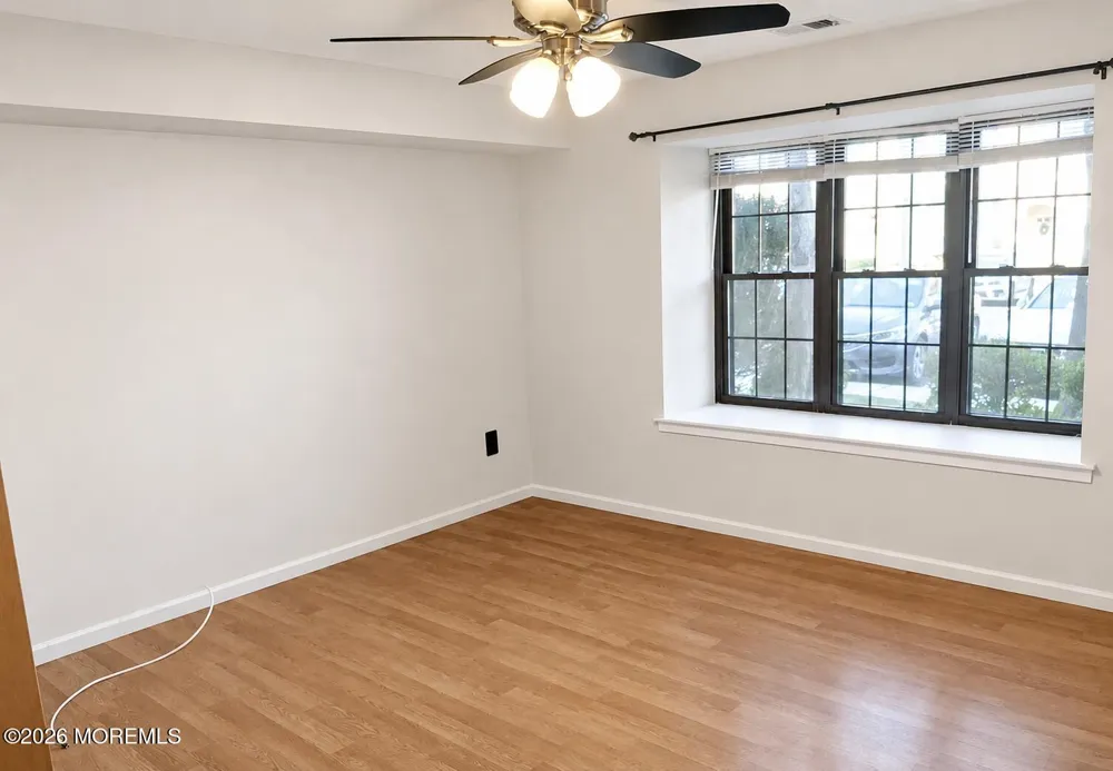 113 Dundee Court Aberdeen, NJ 07747