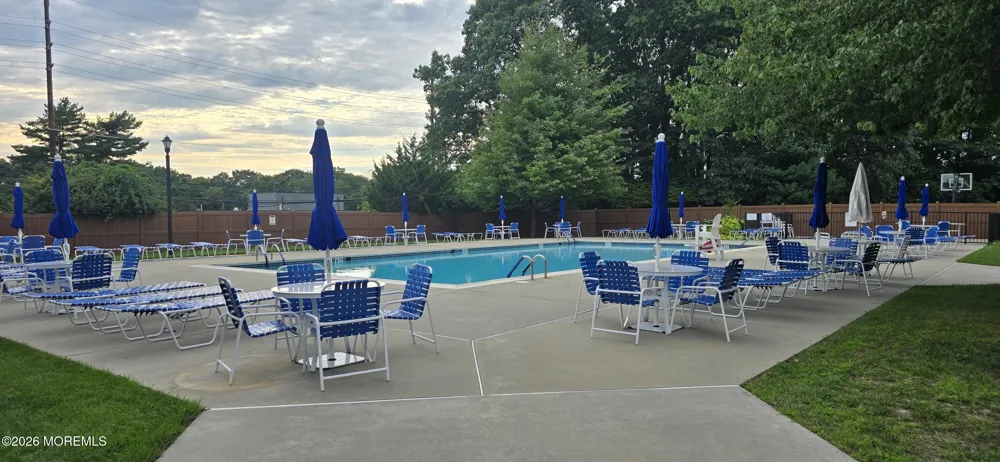113 Dundee Court Aberdeen, NJ 07747