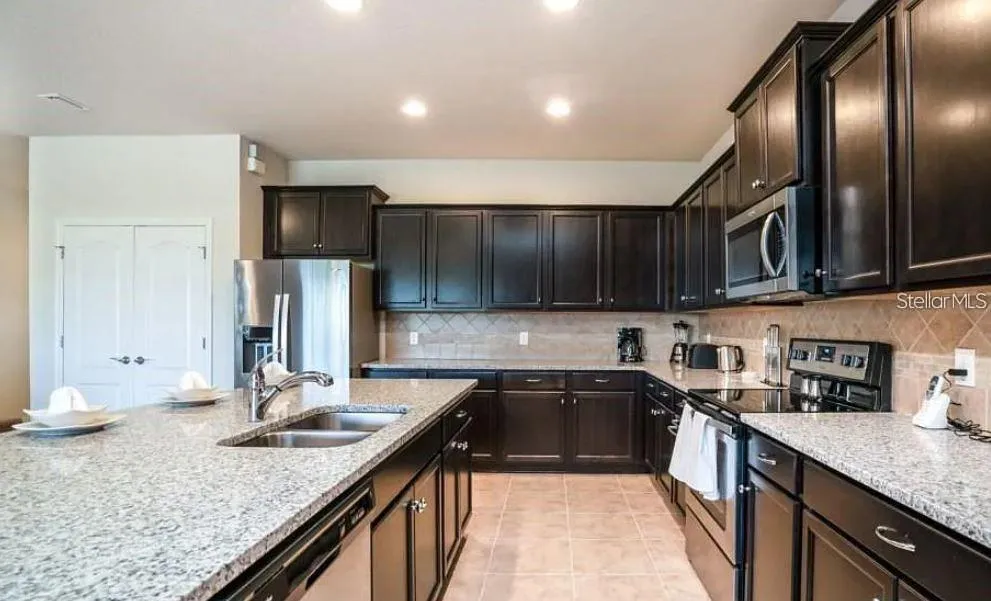 8817 CORCOVADO DRIVE Kissimmee, FL 34747