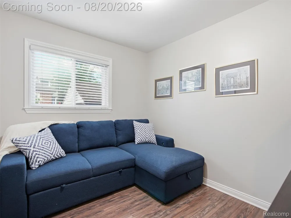 2226 Kipling Avenue Berkley City, MI 48072