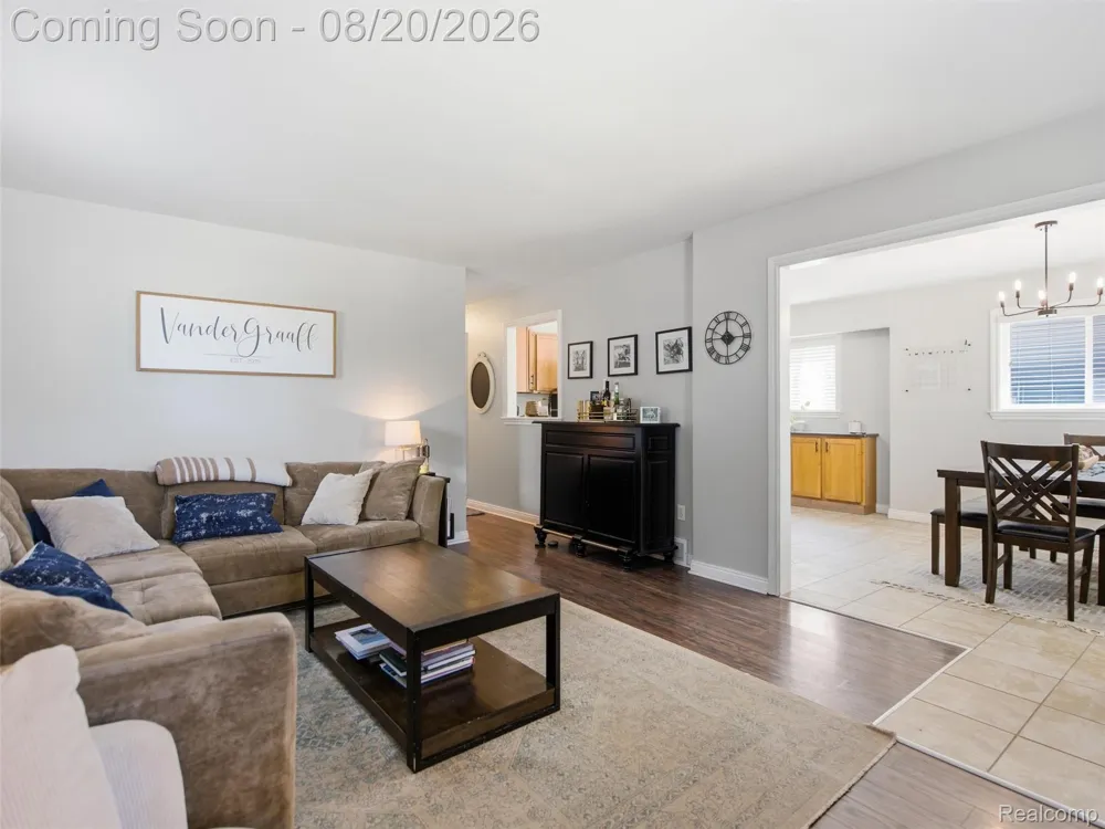 2226 Kipling Avenue Berkley City, MI 48072