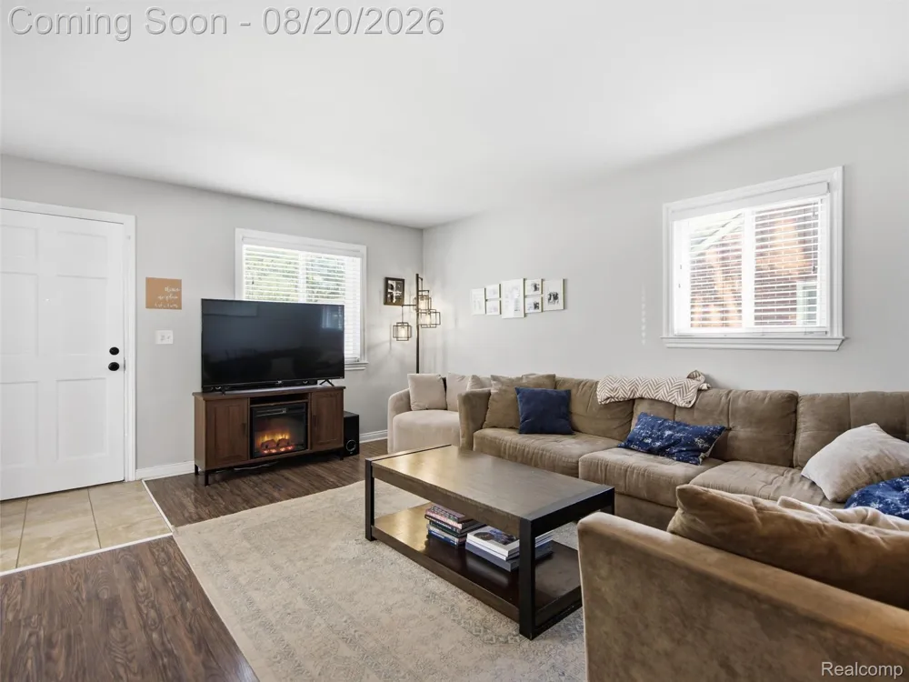 2226 Kipling Avenue Berkley City, MI 48072