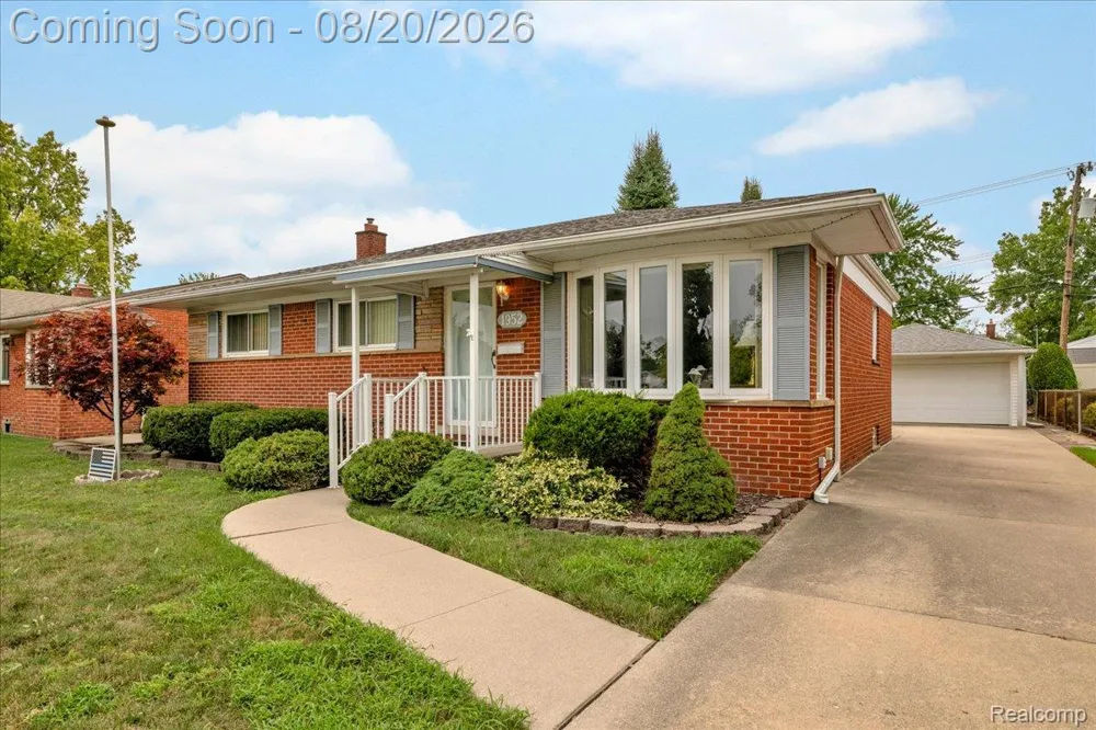 1952 Lakeview Street Trenton City, MI 48183