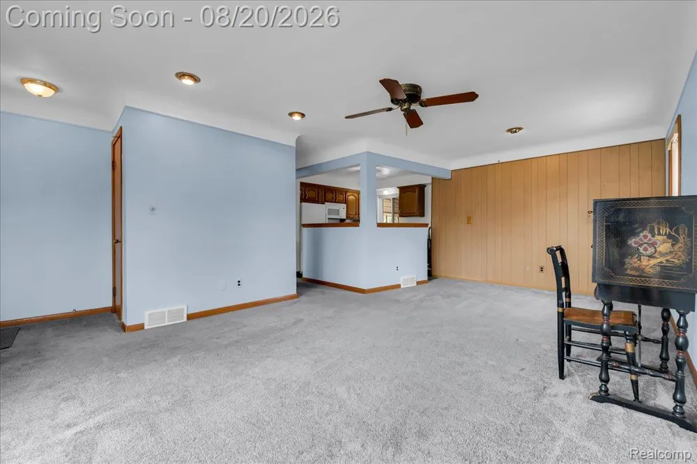 1952 Lakeview Street Trenton City, MI 48183