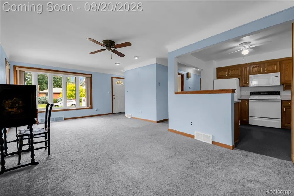 1952 Lakeview Street Trenton City, MI 48183