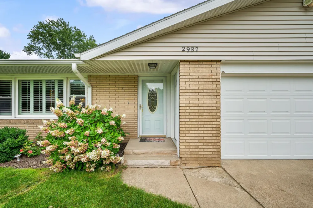 2987 E Windsor Drive St Joseph Charter Township, MI 49085