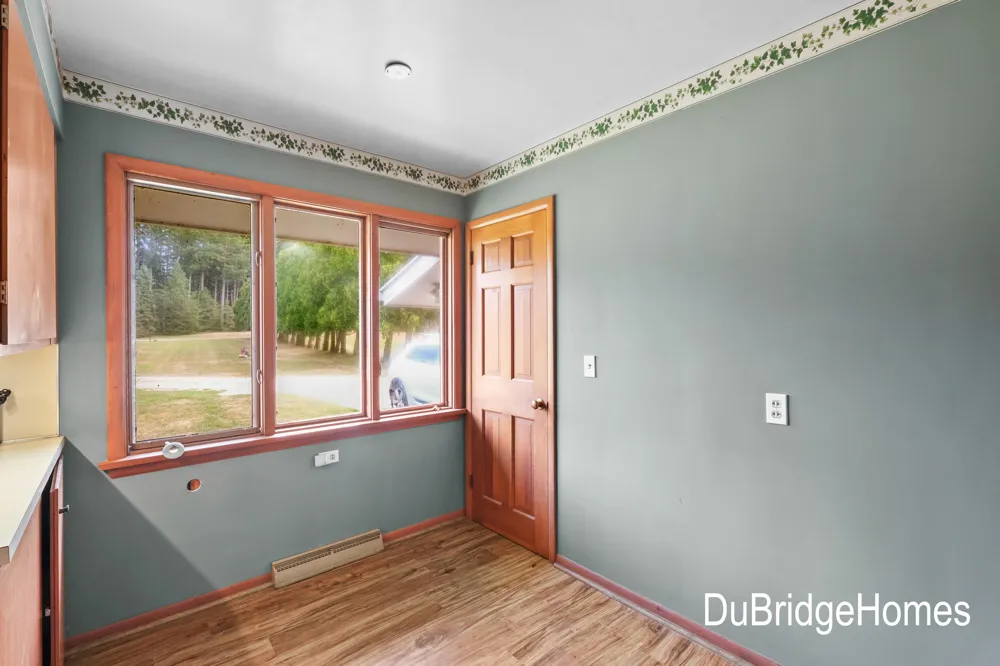 311 Honey Creek Avenue SE Ada Township, MI 49301